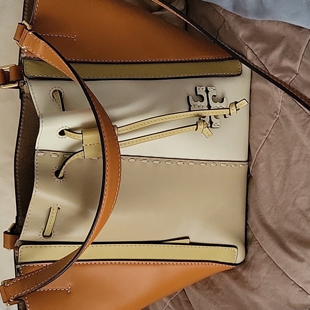 Tory Burch McGraw Drawstring Dragonfly Bucket Bag.